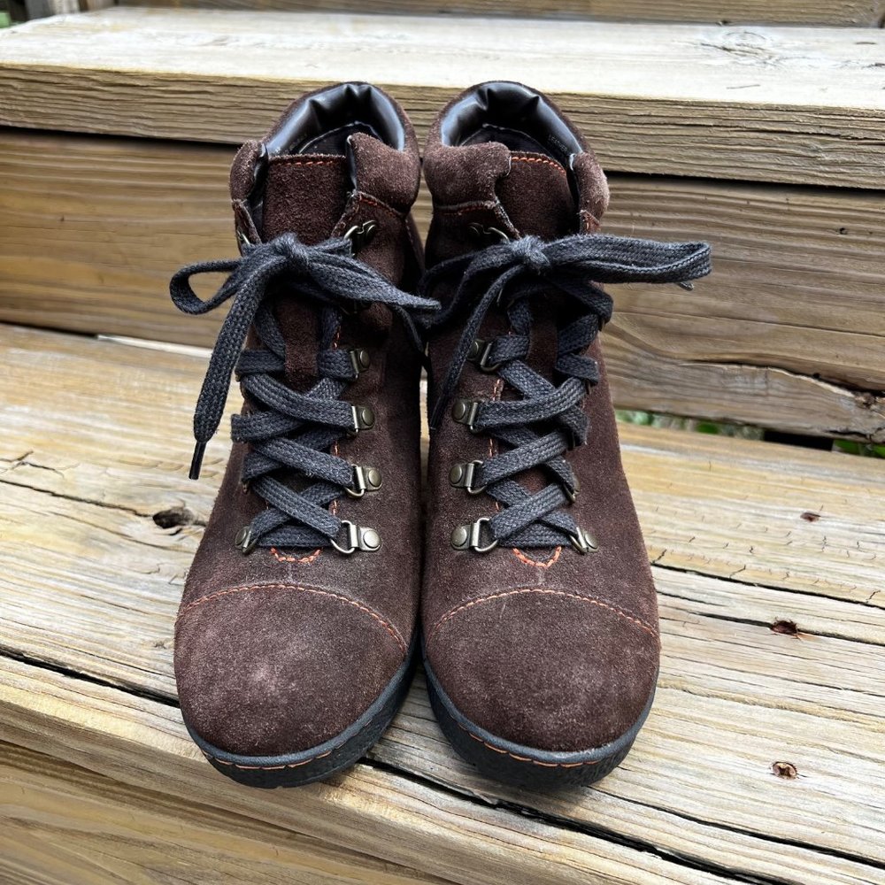 Born BOC Bootie Shoes Boots size 9.5 Women Brown Suede Lace Up BC6769 - Picture 2 of 10